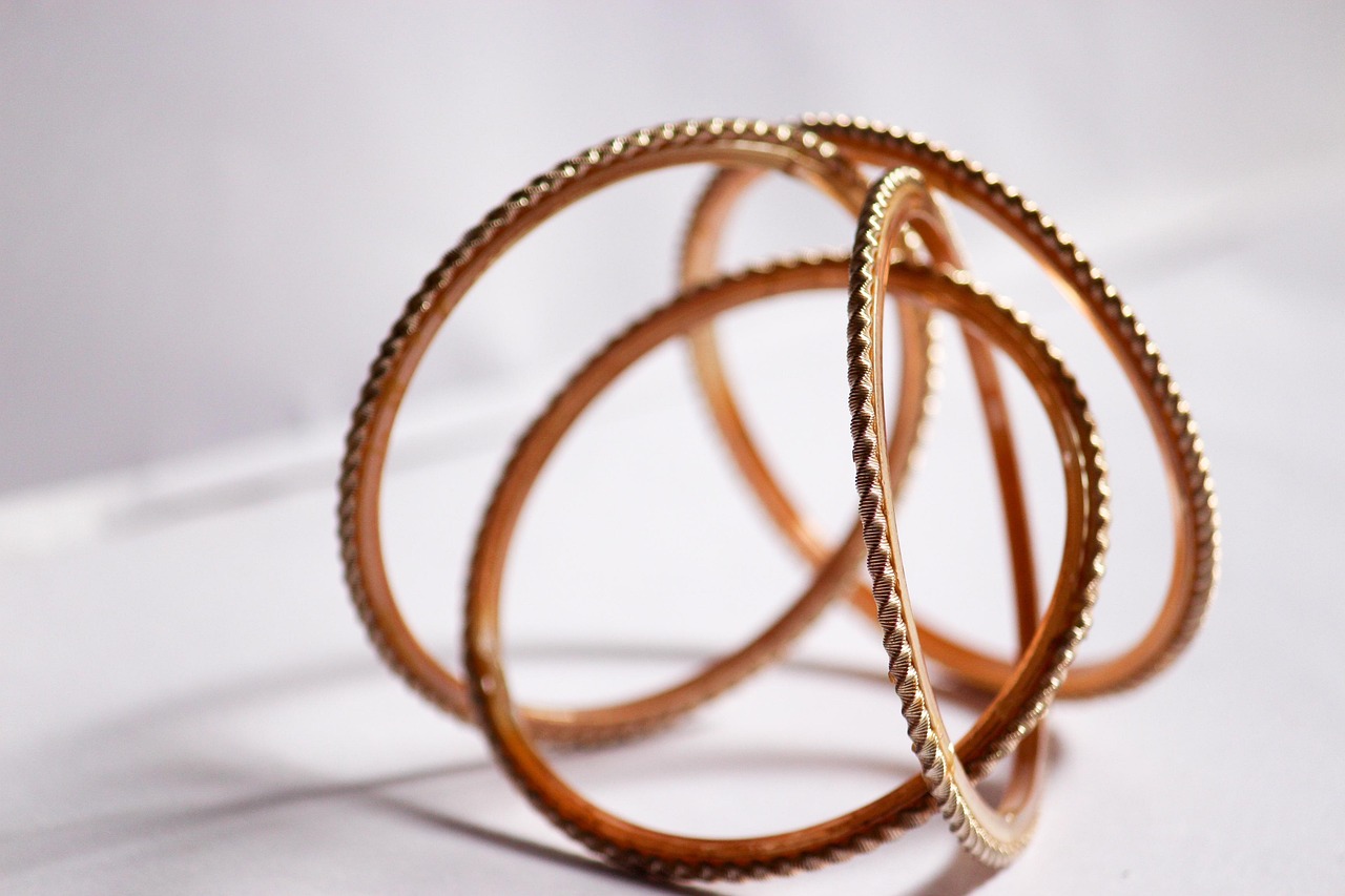 Louise Carter Jewelry: Demystifying Durable Everyday Elegance